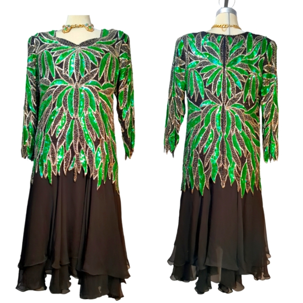 Vintage Klass Collections Inc Beaded and Sequin Black and Green 1980